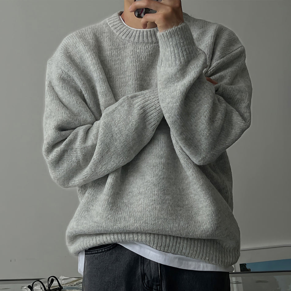 Men’s Autumn Winter Solid Color Round-Neck Knitted Sweater