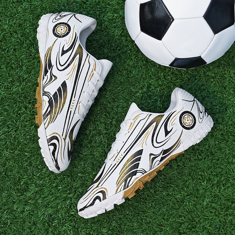 Youth Football Shoes – Men’s Low-Top Training Cleats