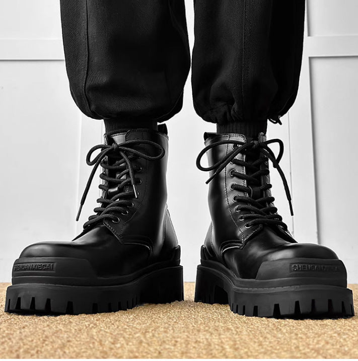 Men’s Hiking Boots – High-Top British Style Leather Shoes